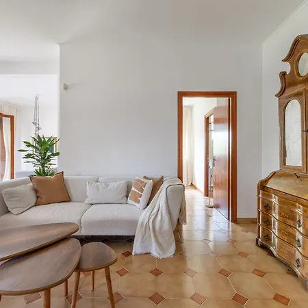 Villa Spaziosa Con Piscina, Bbq E Campi Da Tennis Per Famiglie E Gruppi Di Amici Casal Palocco
