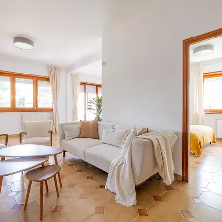Villa Spaziosa Con Piscina, Bbq E Campi Da Tennis Per Famiglie E Gruppi Di Amici Casal Palocco